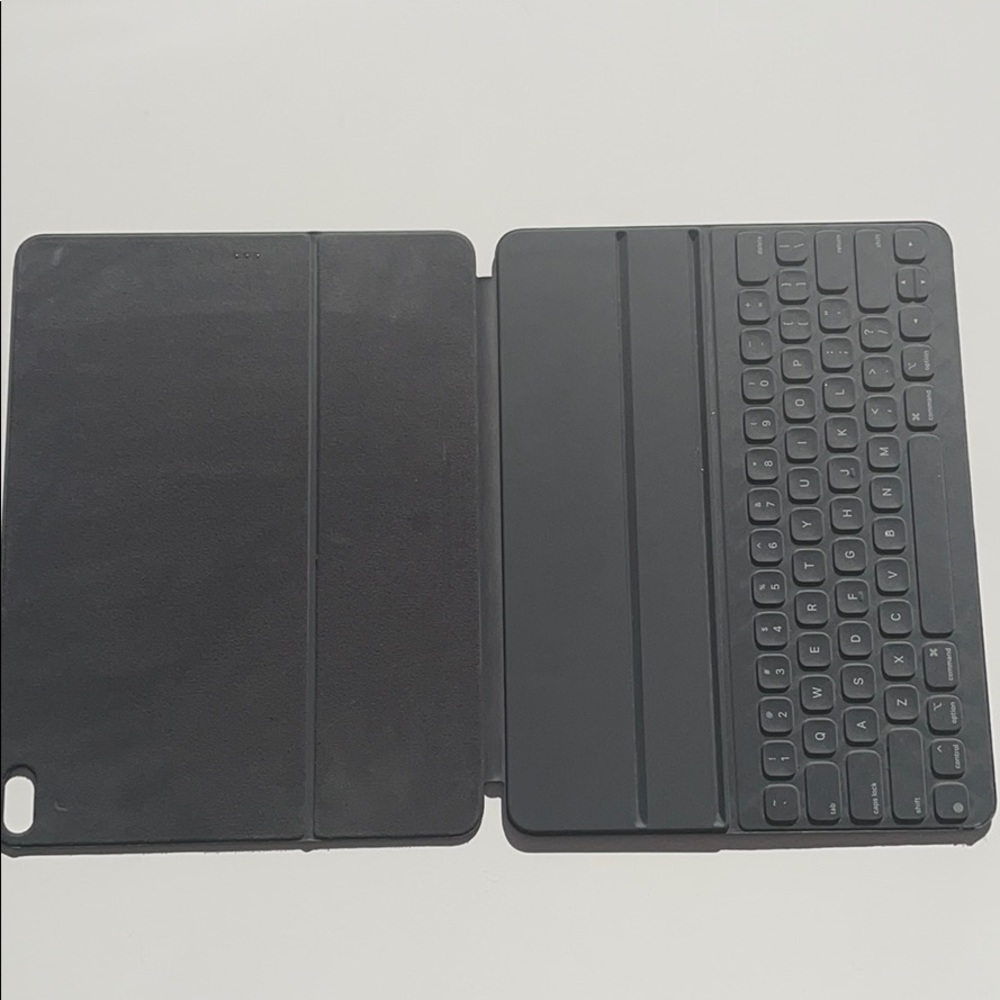 Ipad pro 12.9 inch apple Smart Keyboard folio case